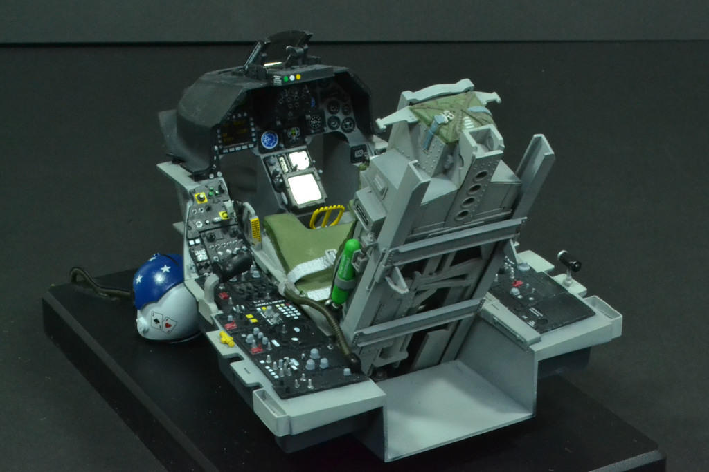 F16-A Cockpit 1/12 Scale