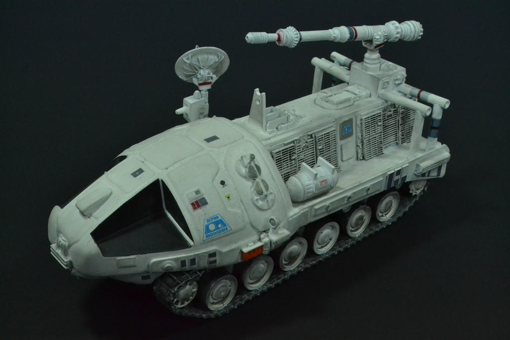 Space:1999 Laser Tank, 1:48