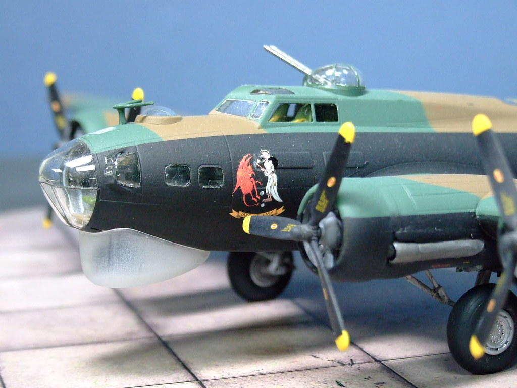 B-17G Flying Fortress III, 214 Sdn, 100 Group, RAF, 1944, 1:72