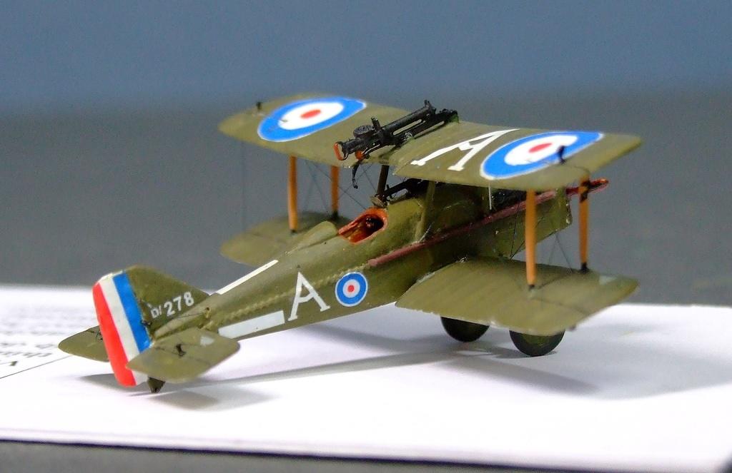 Royal Aircraft Factory SE5a, 1:144