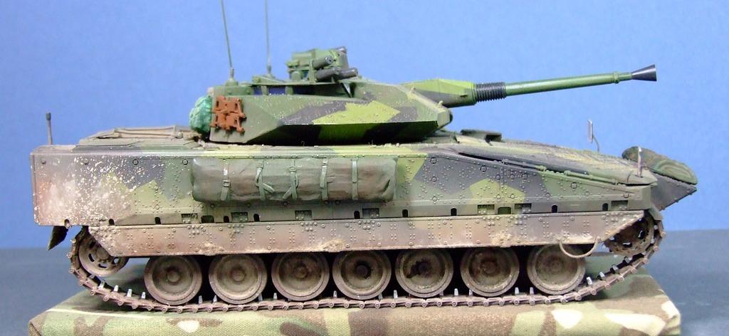 CV90, Swedish Army, 1:35