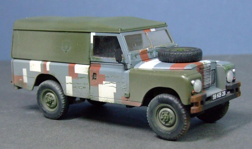 Land Rover Series III, Berlin Brigade, British Army, 1:35