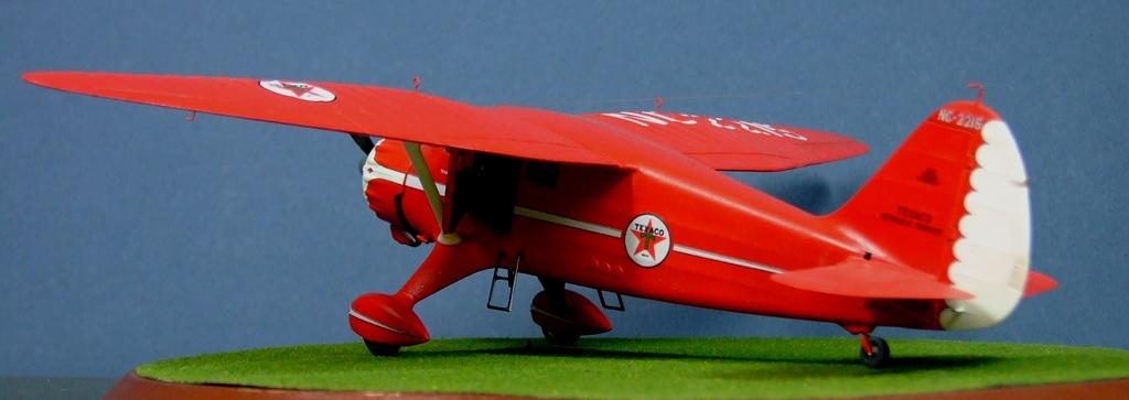 Stinson Reliant SR-9FD, 1:48