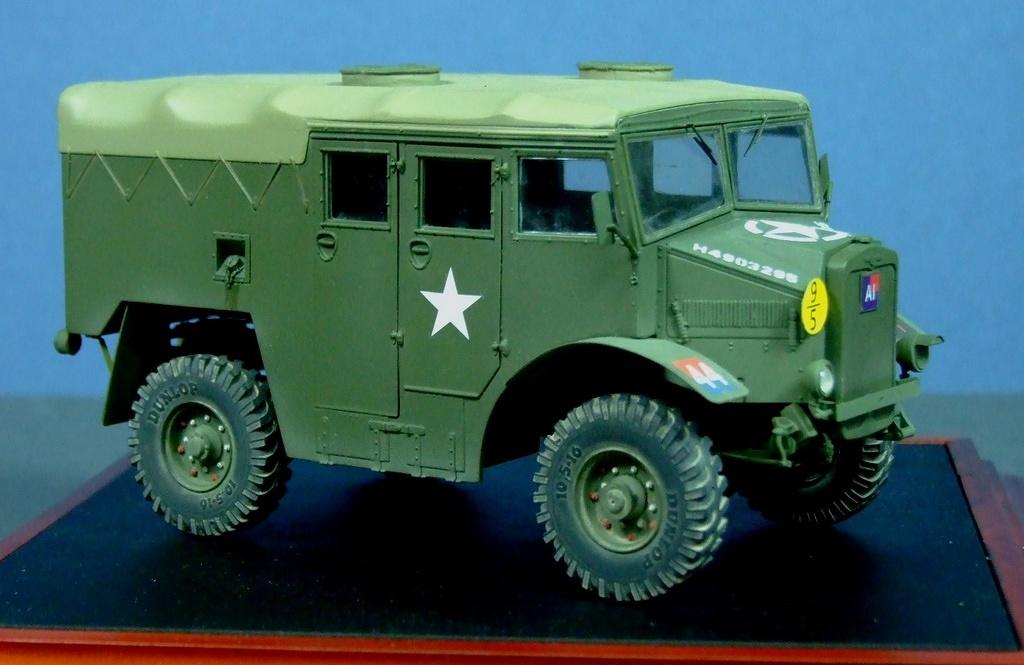 CS8 Quad artillery tractor, 1:35