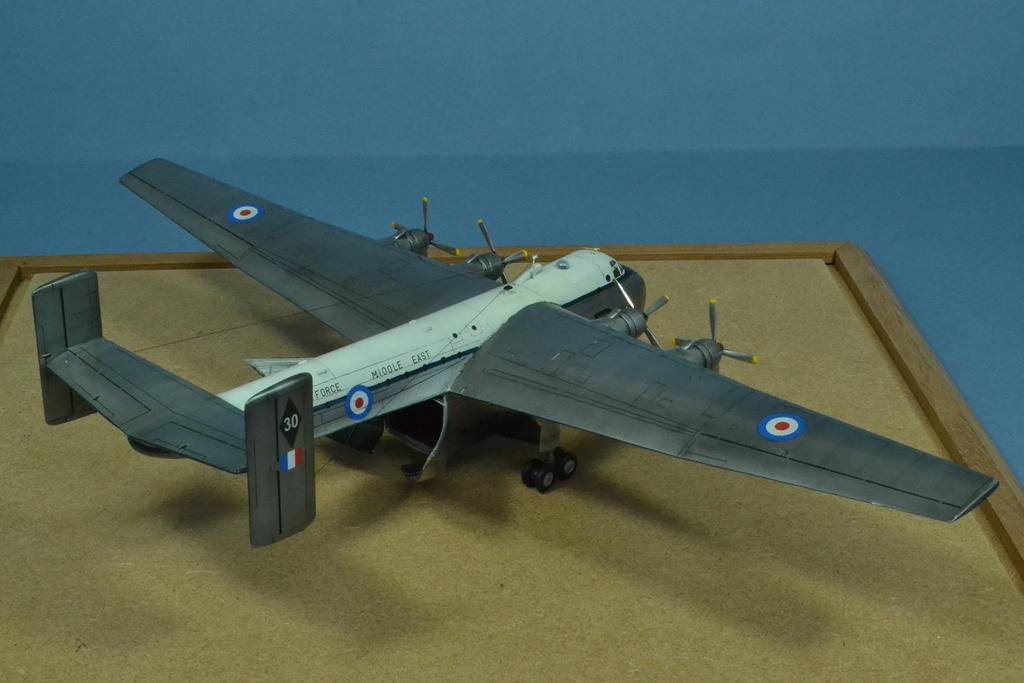 Blackburn Beverley, 30 sqn Bahrain