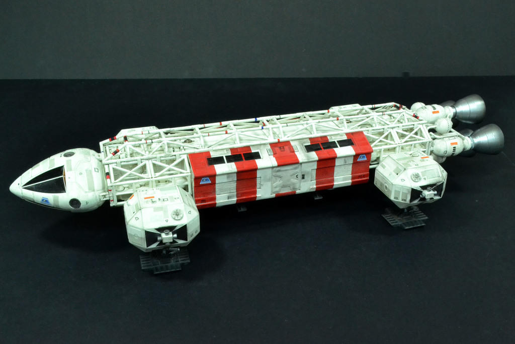 Space:1999 Eagle Transporter 14"