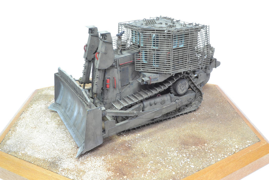 D9 Dozer, Doobie