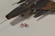 NA F-100D Super Sabre + bike