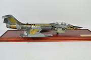 CF-104 D, 1:32