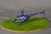 Robinson R44